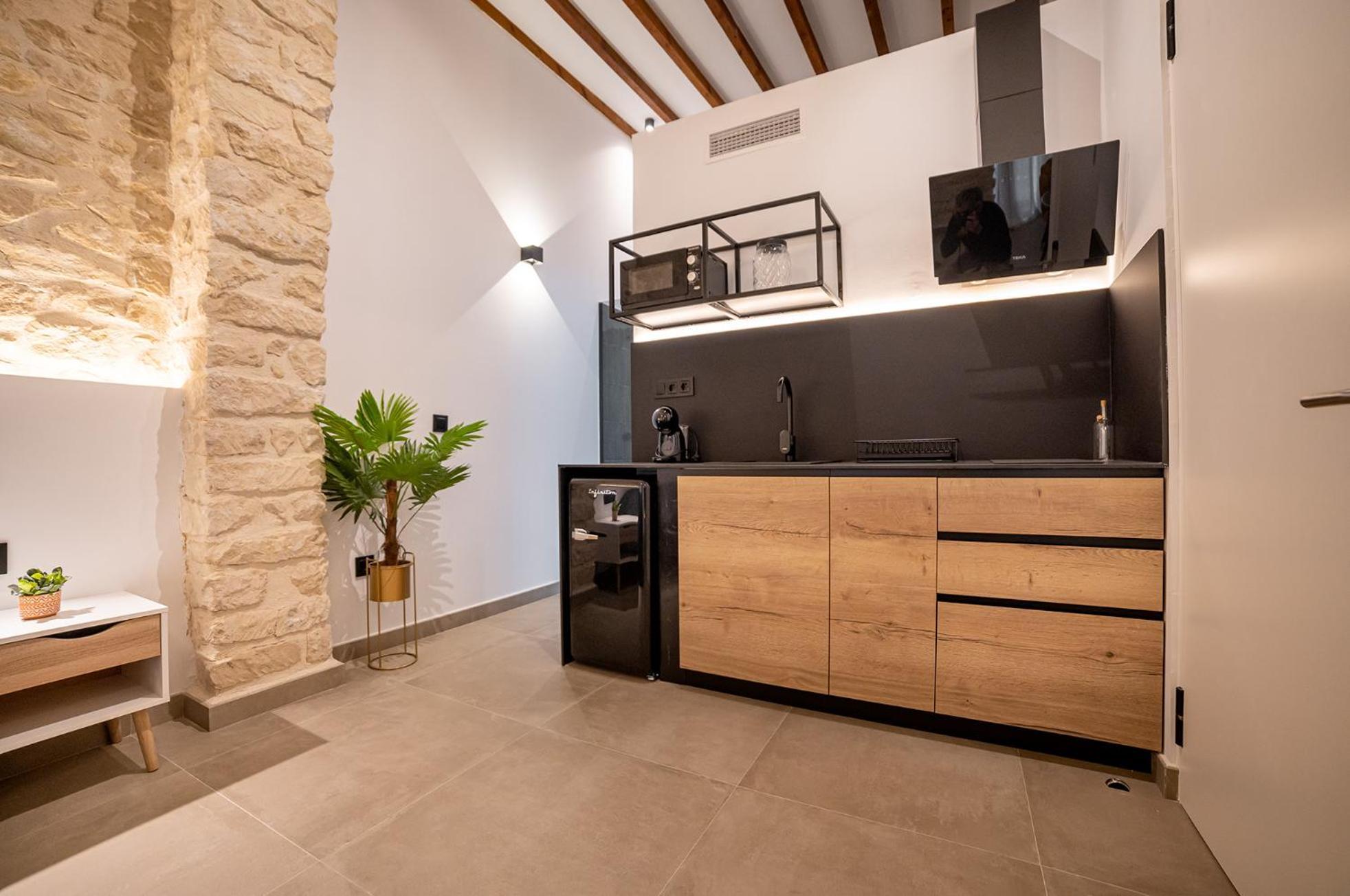 Apartamentos Loliqui Centro Alicante Szoba fotó