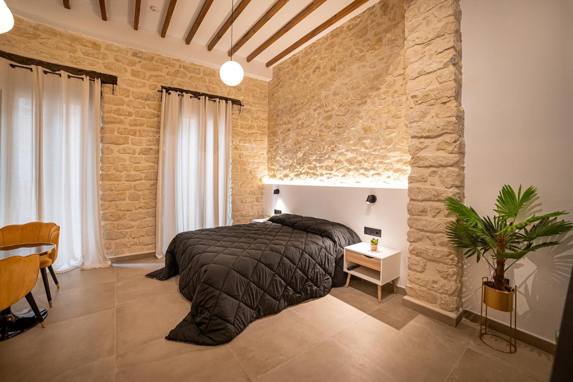 Apartamentos Loliqui Centro Alicante Szoba fotó