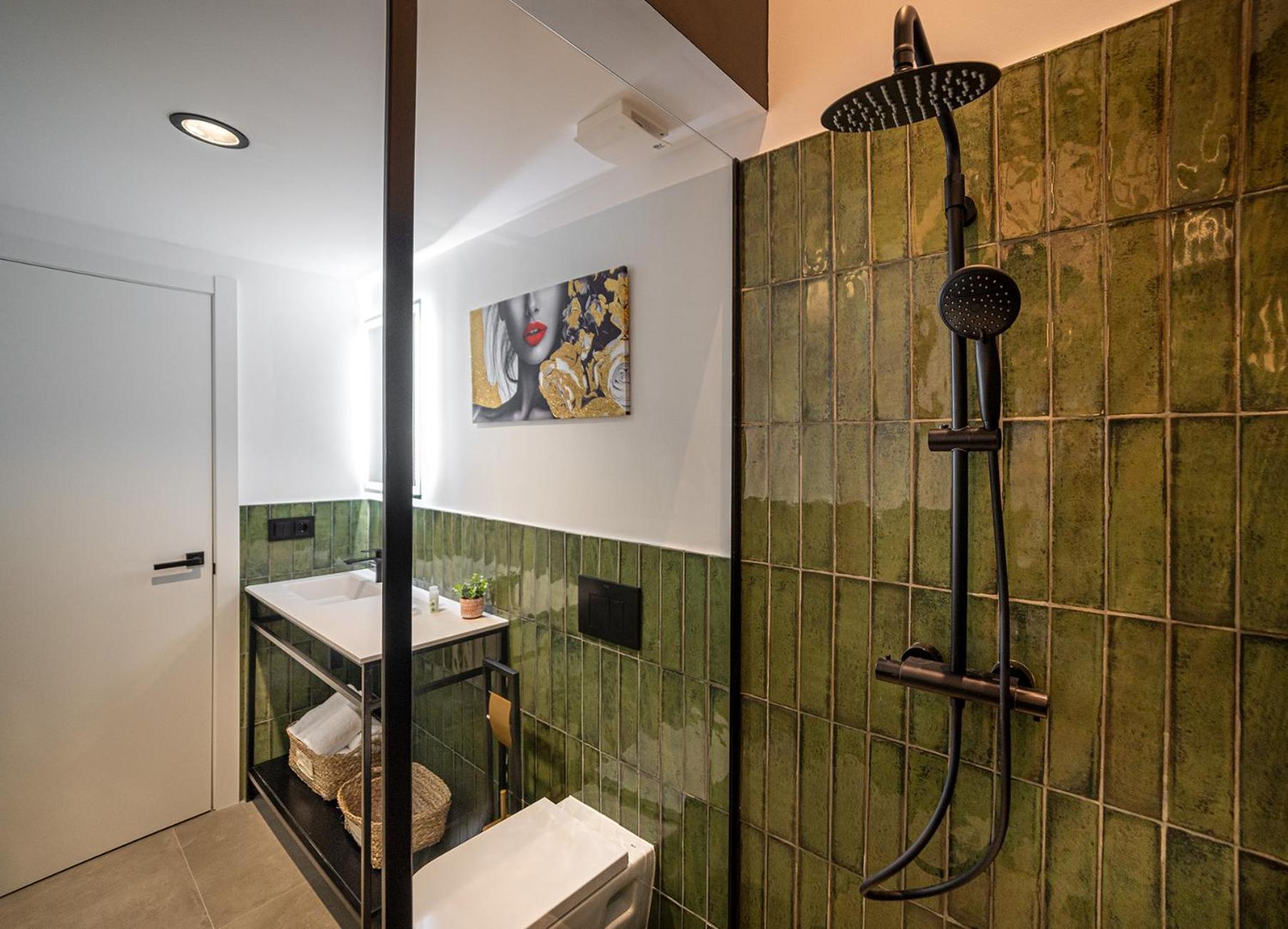Apartamentos Loliqui Centro Alicante Szoba fotó